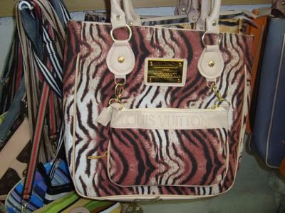 BOLSA  LOUIS VUITTON CANGURU Ref.22